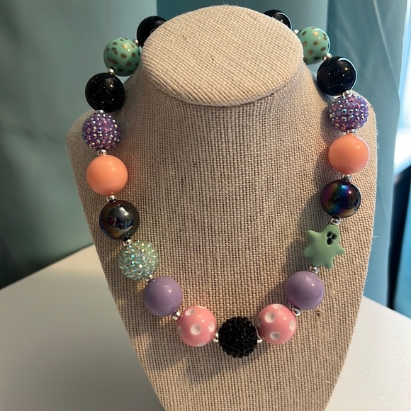 Meet your Posher, Jessica - Picture 7 of 14